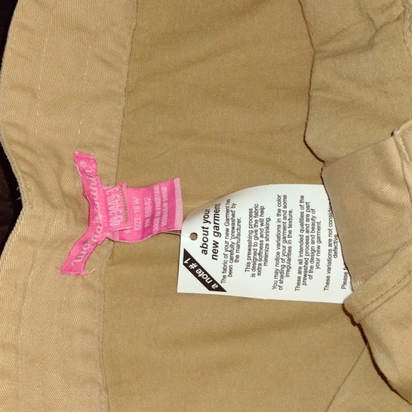 Woman Within Cargo Skort - Picture 5 of 5